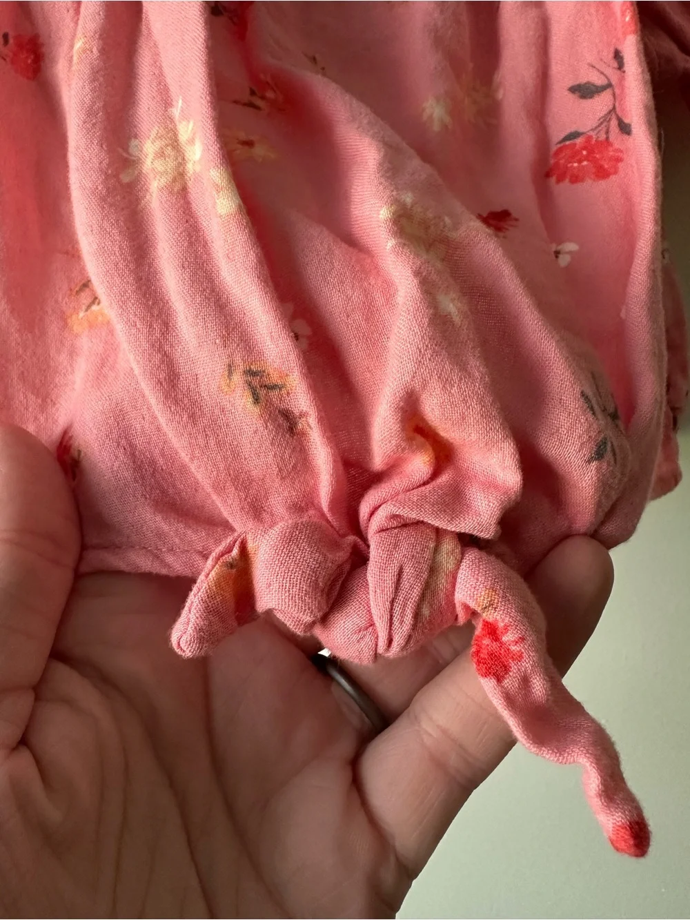 Girls XL Old Navy Coral Pink Floral Puff-Sleeve Crop Top